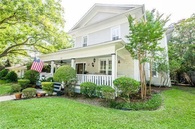 Property Photo: 119 E University Avenue TX 75165