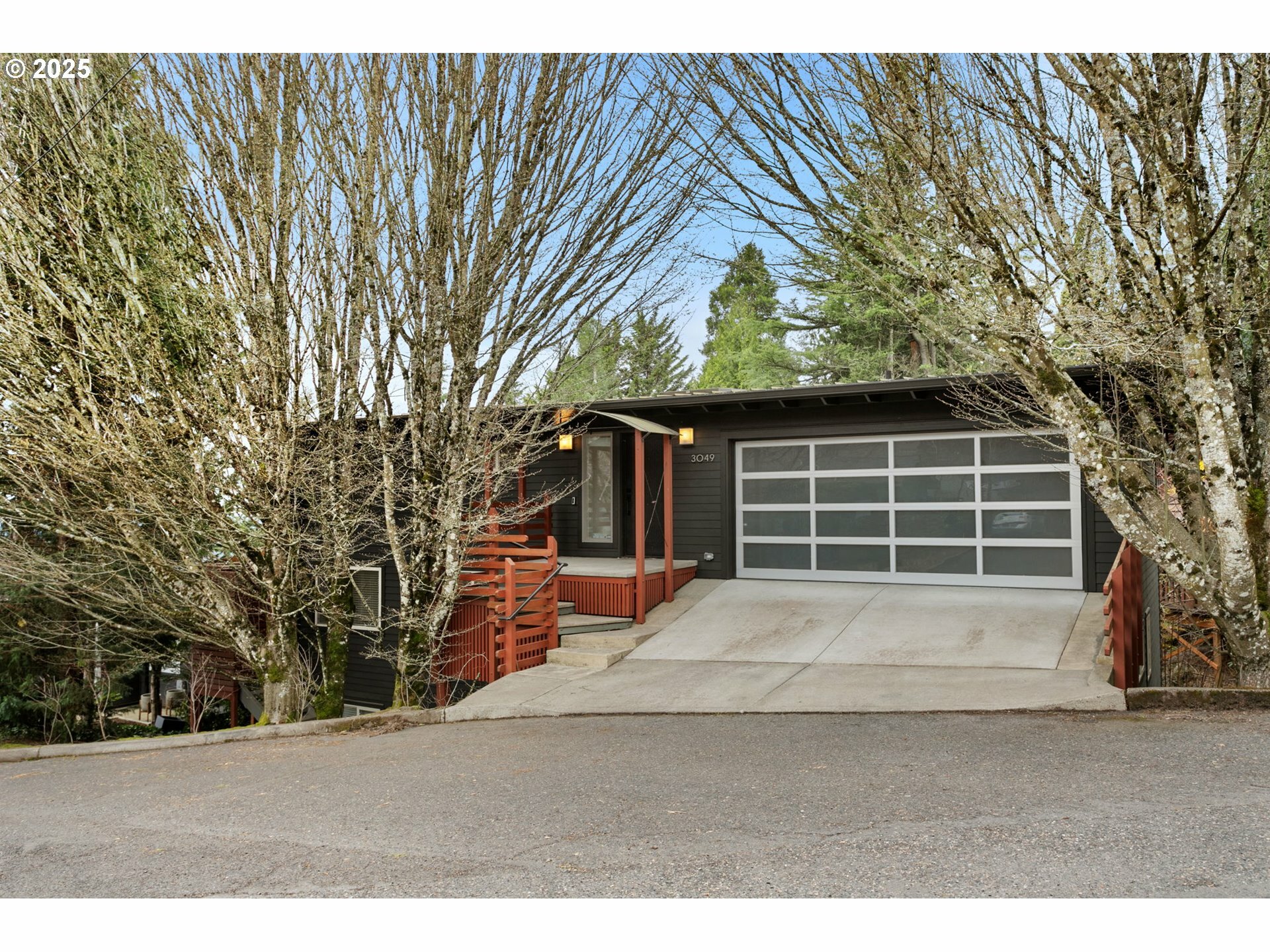 3049 SW 36th Ave  Portland OR 97221 photo