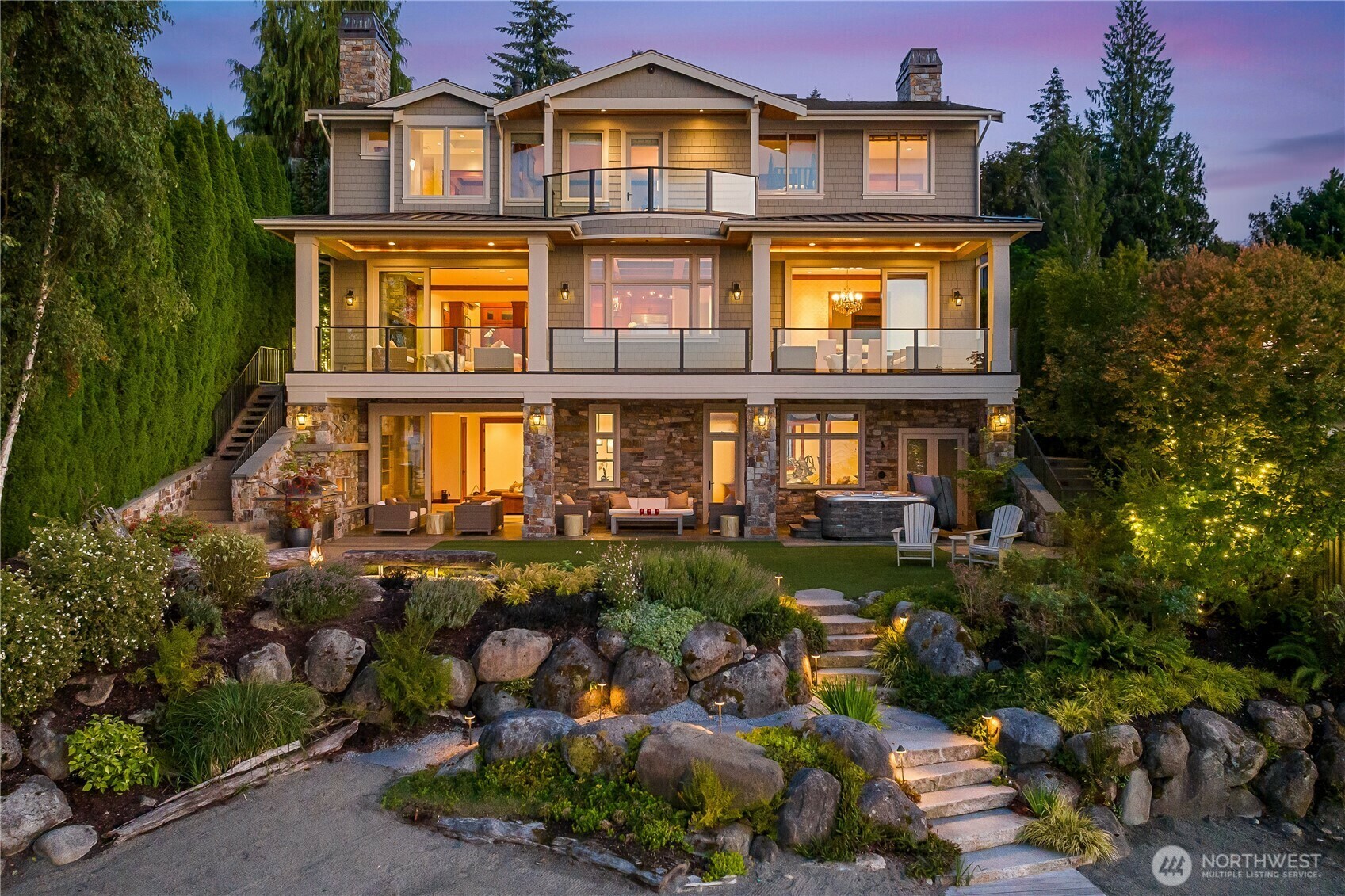 Property Photo: 18806 SE 42nd Street WA 98027