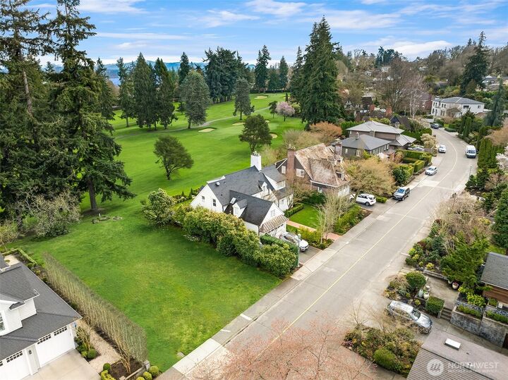 Property Photo:  1500  Broadmoor Drive E  WA 98112 