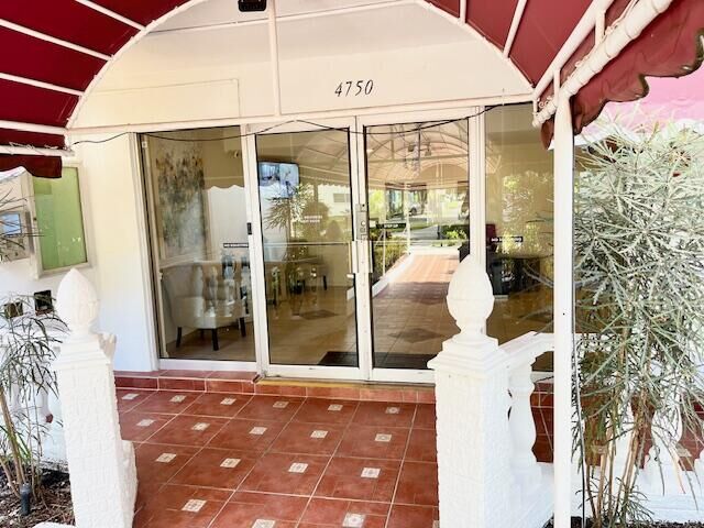 Property Photo: 4750 NW 22 Court NW 202 FL 33313