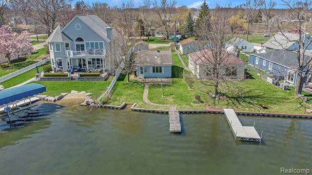 Property Photo: 16079 Whitehead Drive MI 48451