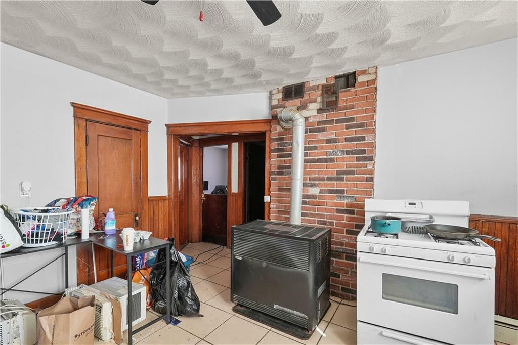 Property Photo: 522 Willow Street RI 02895
