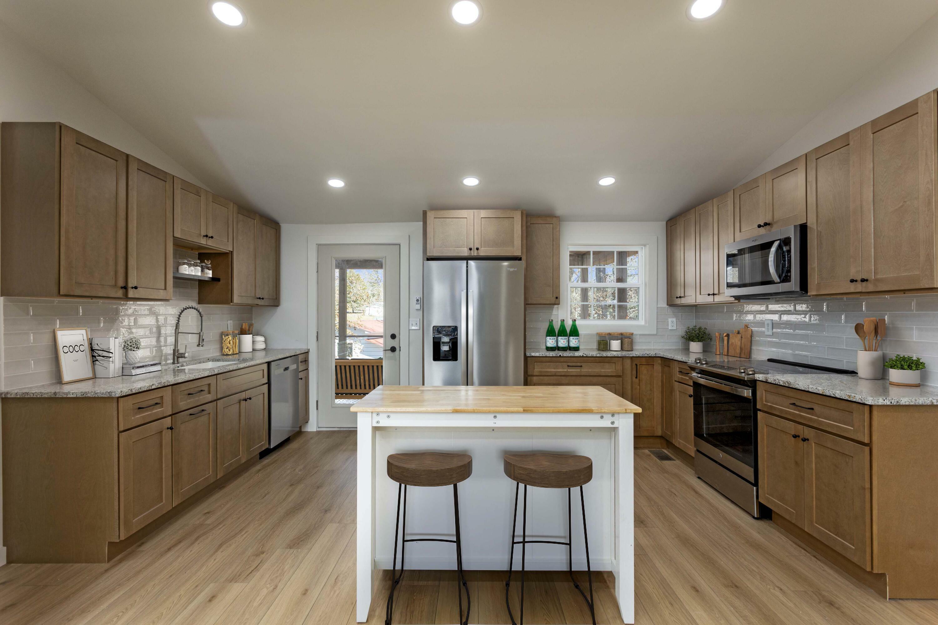 Property Photo: 130 Apollo Drive TN 37381