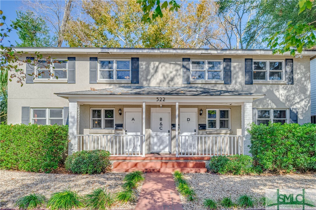Property Photo: 522 E Bolton Street A GA 31401