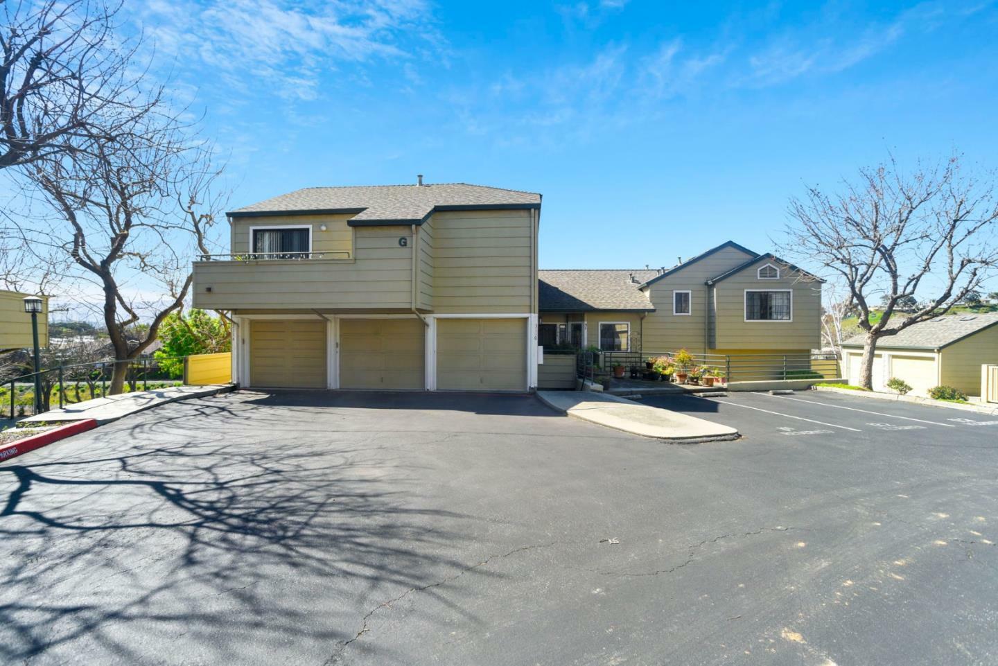Property Photo: 3110 Heather Ridge Drive CA 95136