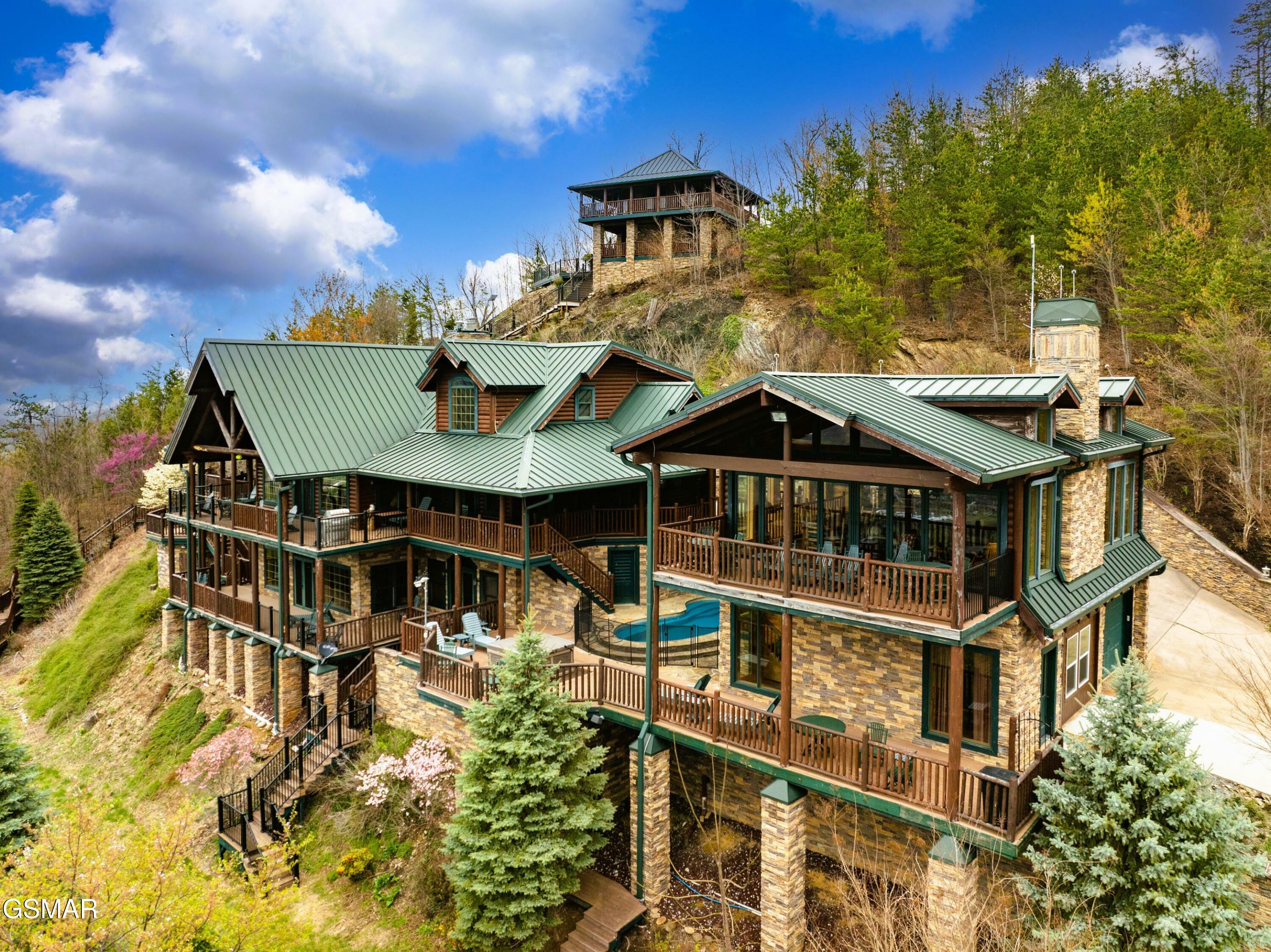 Property Photo: 3152 Smokies Edge Road TN 37862