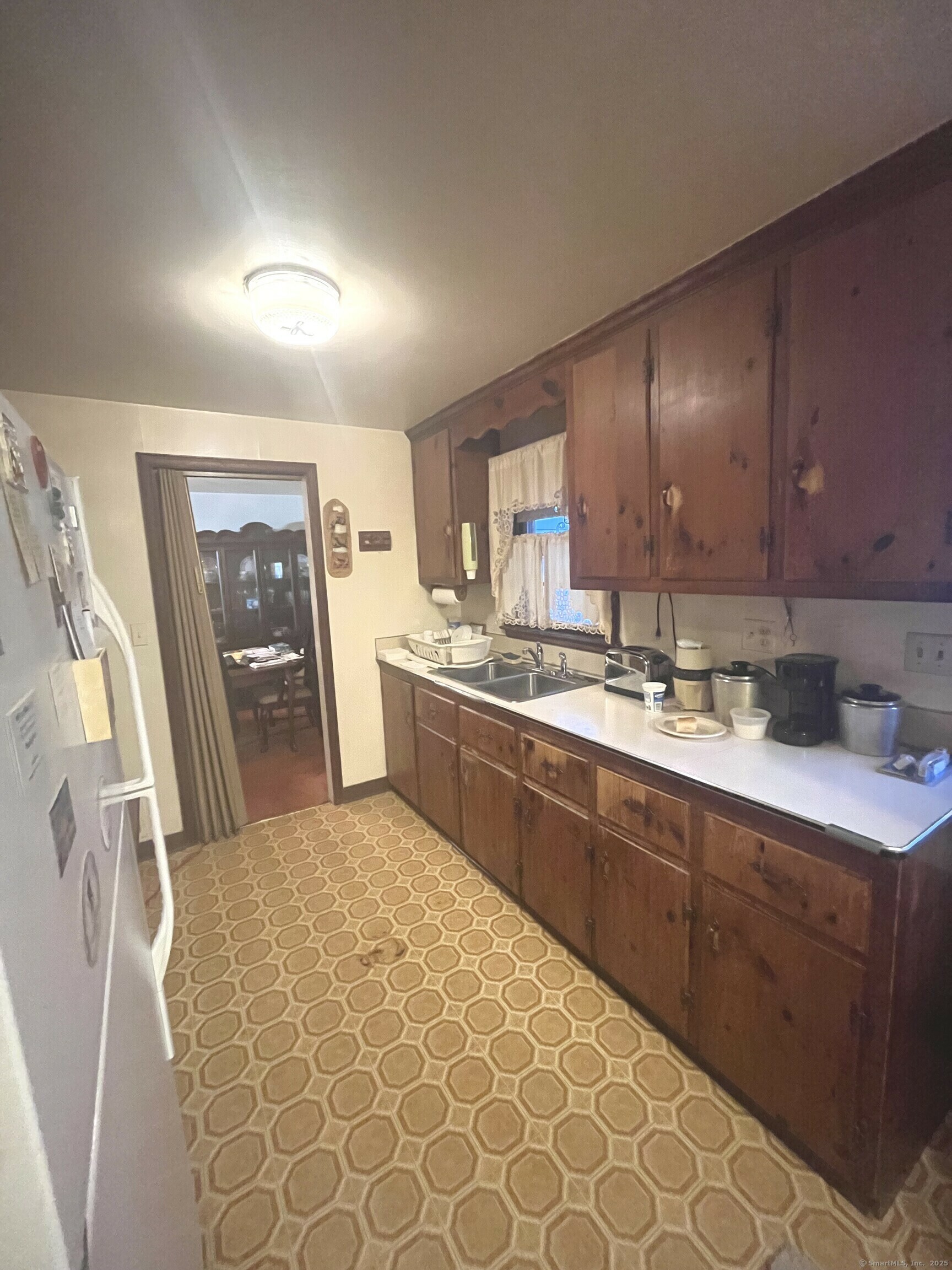 Property Photo: 1 Long Hill Terrace CT 06515