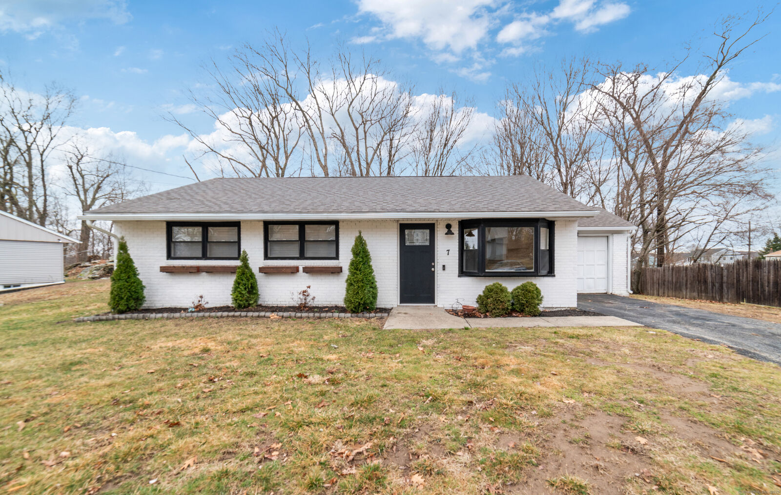 Property Photo:  7 North Star Drive  CT 06483 