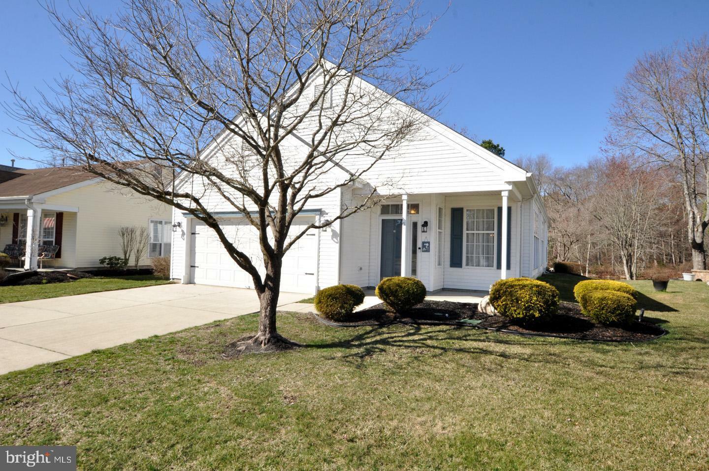 54 Newbury Drive  Southampton NJ 08088 photo