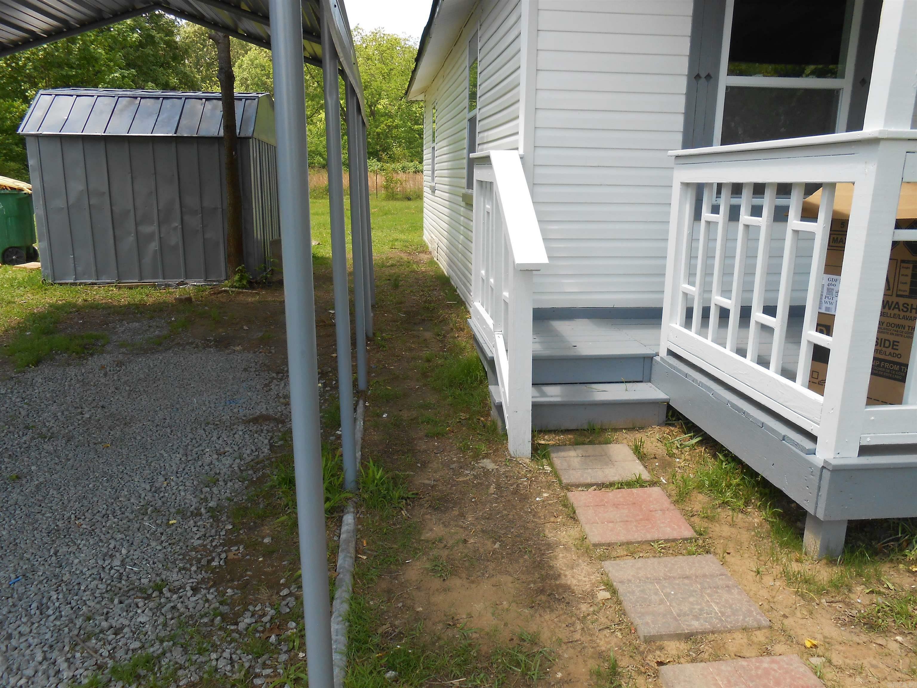 Property Photo: 1413 Eureka Garden Road AR 72117