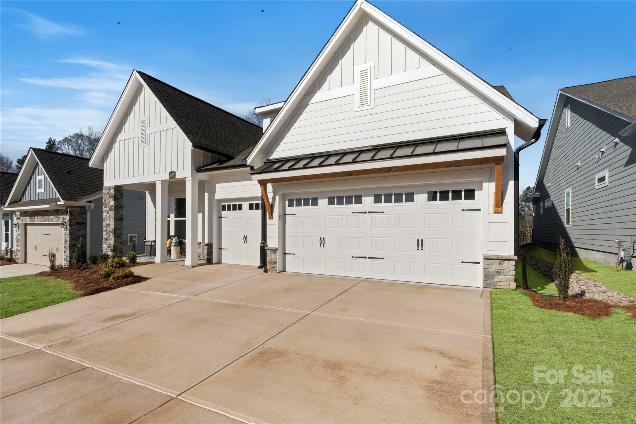Property Photo: 1132 Meander Lane NC 28173