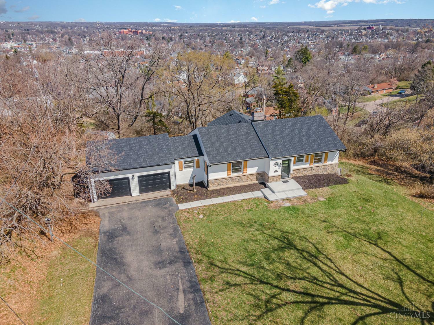Property Photo: 440 S Washington Boulevard OH 45013