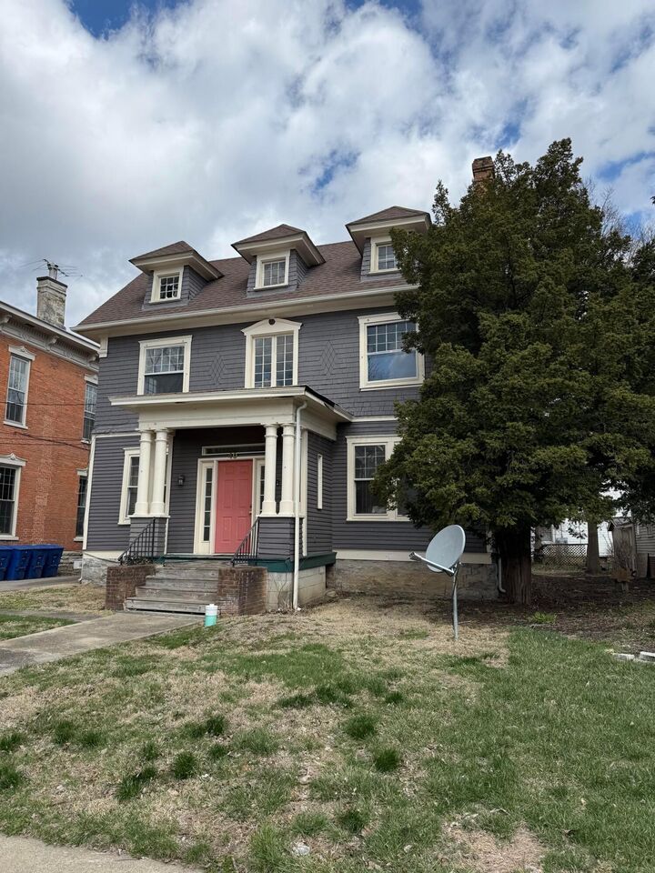 Property Photo: 40 W Winter Street OH 43015