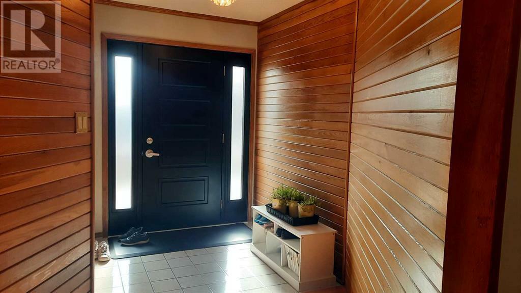 Property Photo: 241 4 Street AB T0J 0Y0
