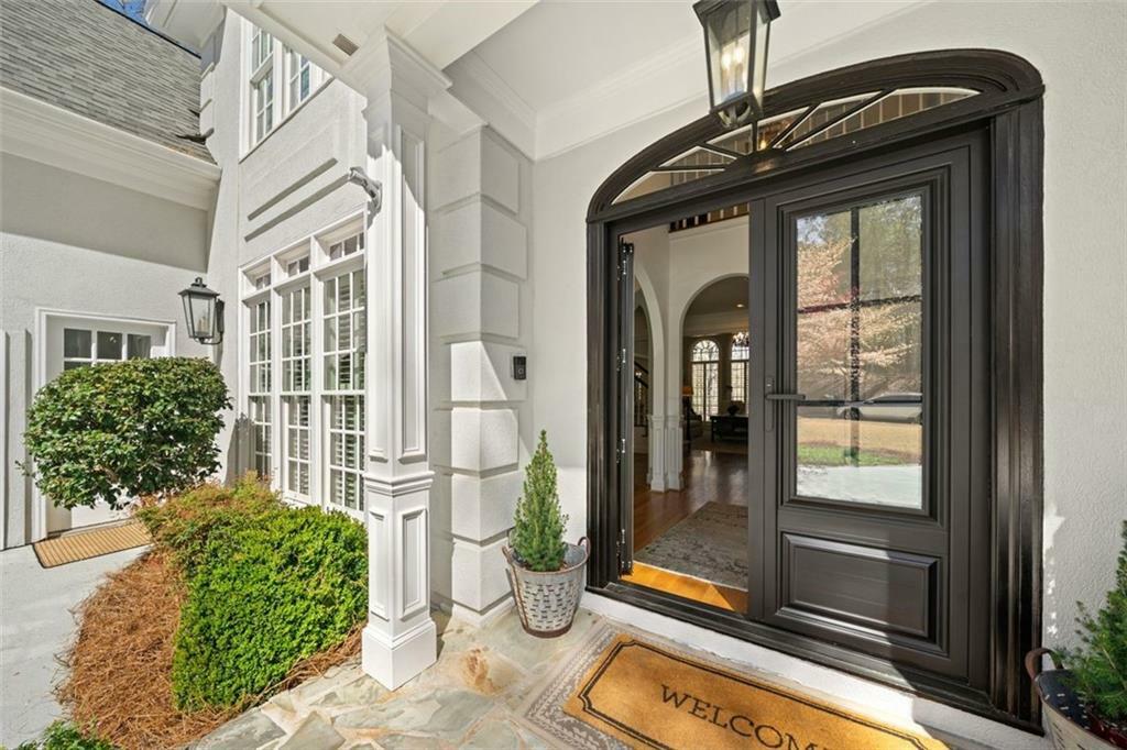 Property Photo: 302 W Country Drive GA 30097