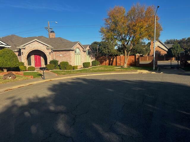 9802 Toledo Avenue  Lubbock TX 79424 photo