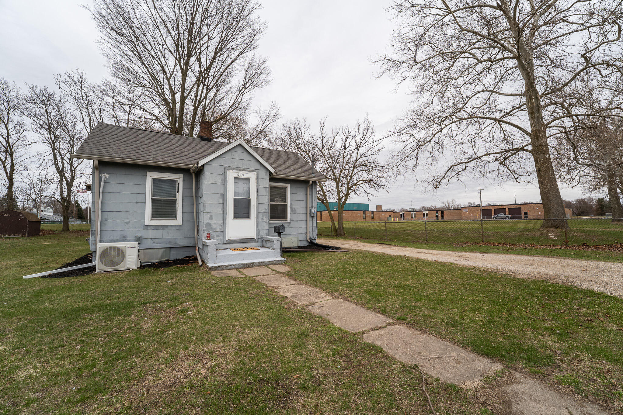 Property Photo: 425 N Center Street MI 49057