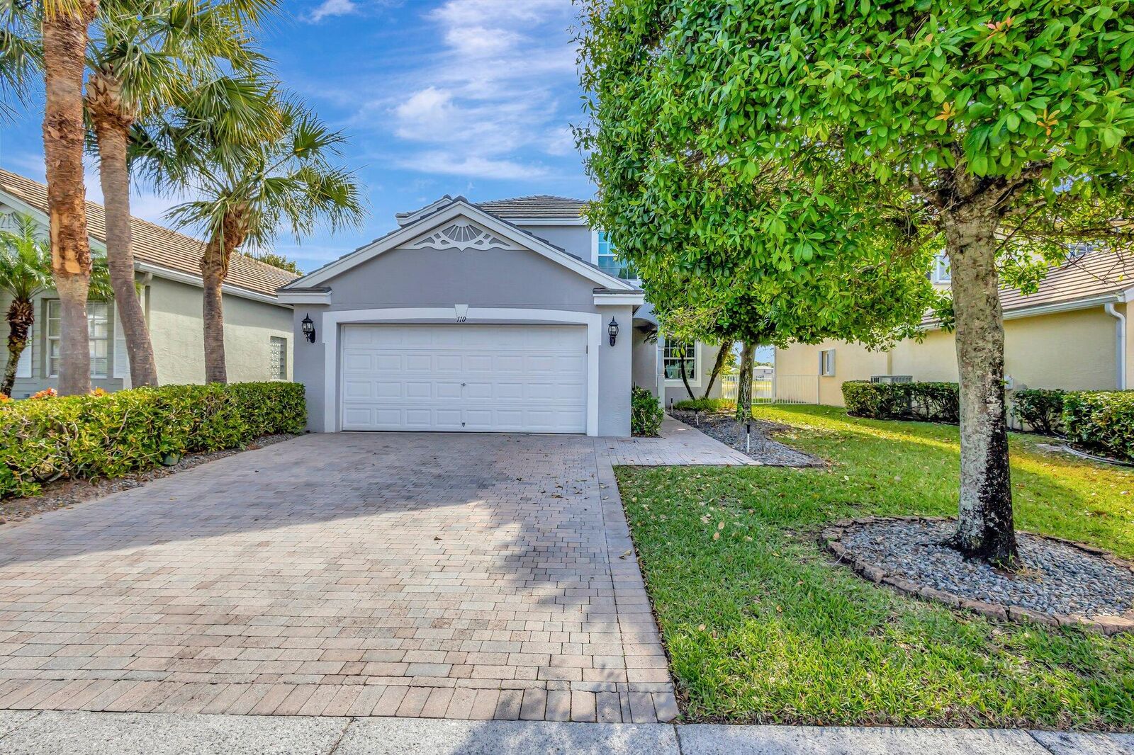 Property Photo: 110 Hamilton Terrace FL 33414