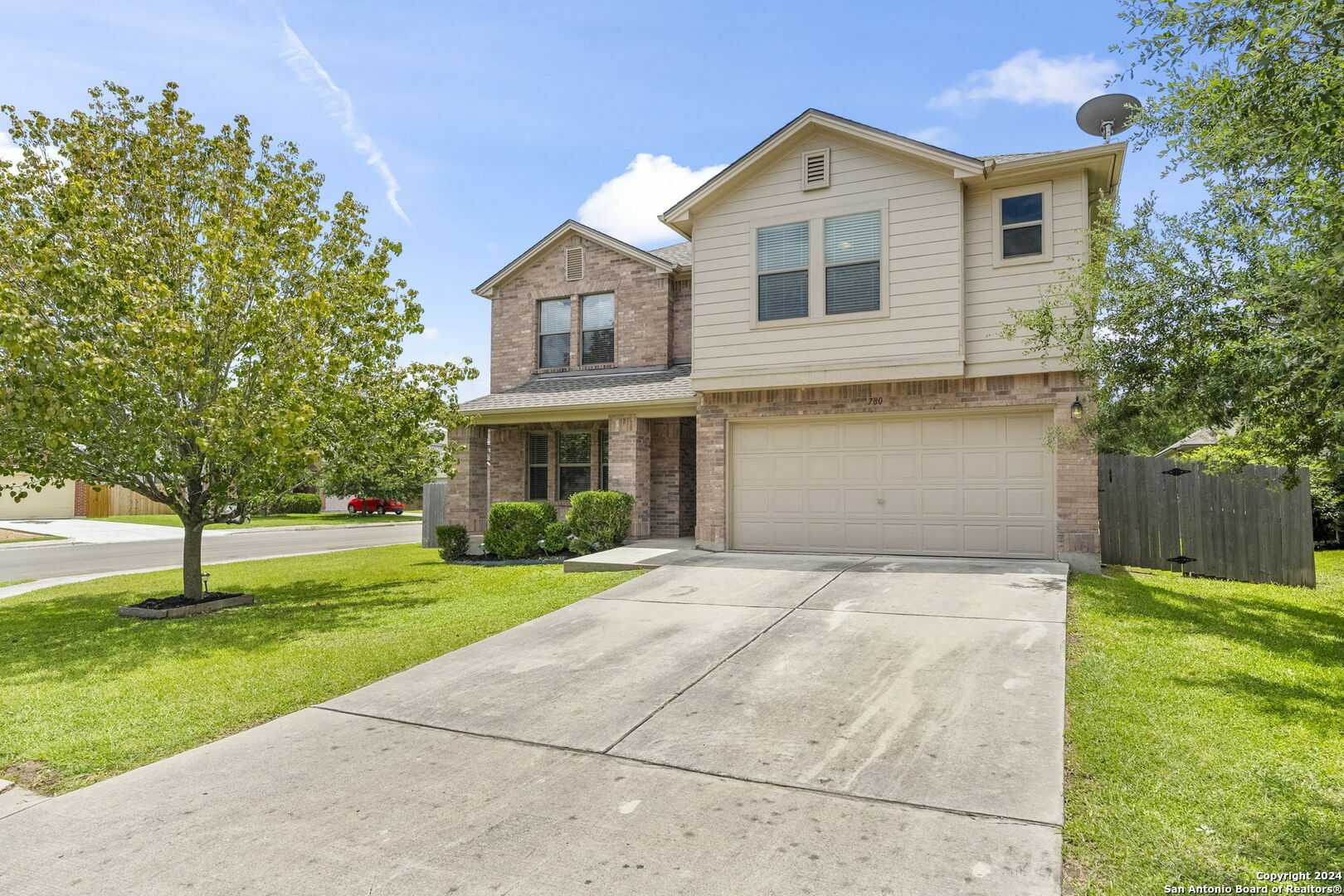 Property Photo: 780 New Bridge Dr TX 78640