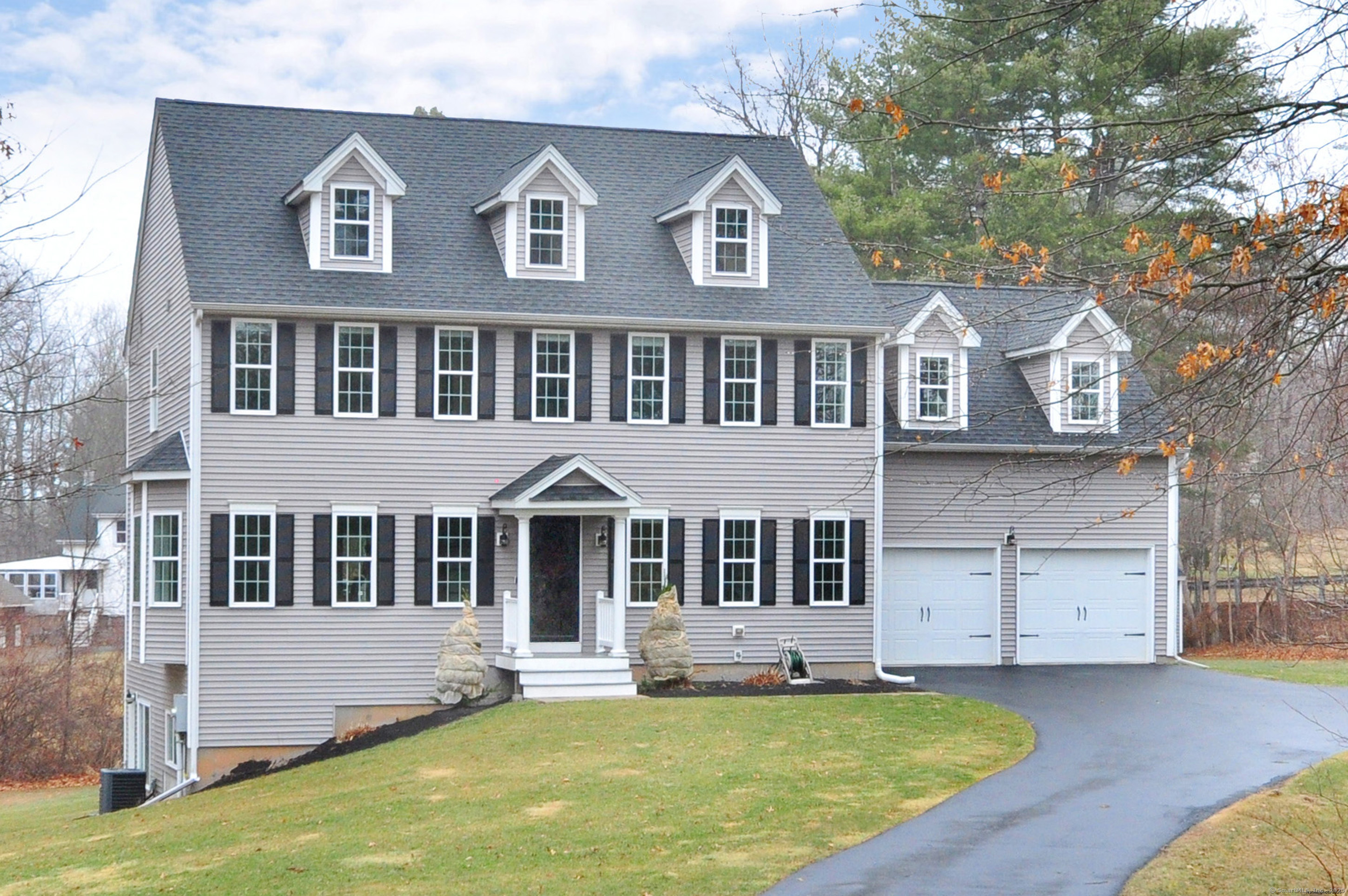 Property Photo: 1 Gatehouse Road CT 06035