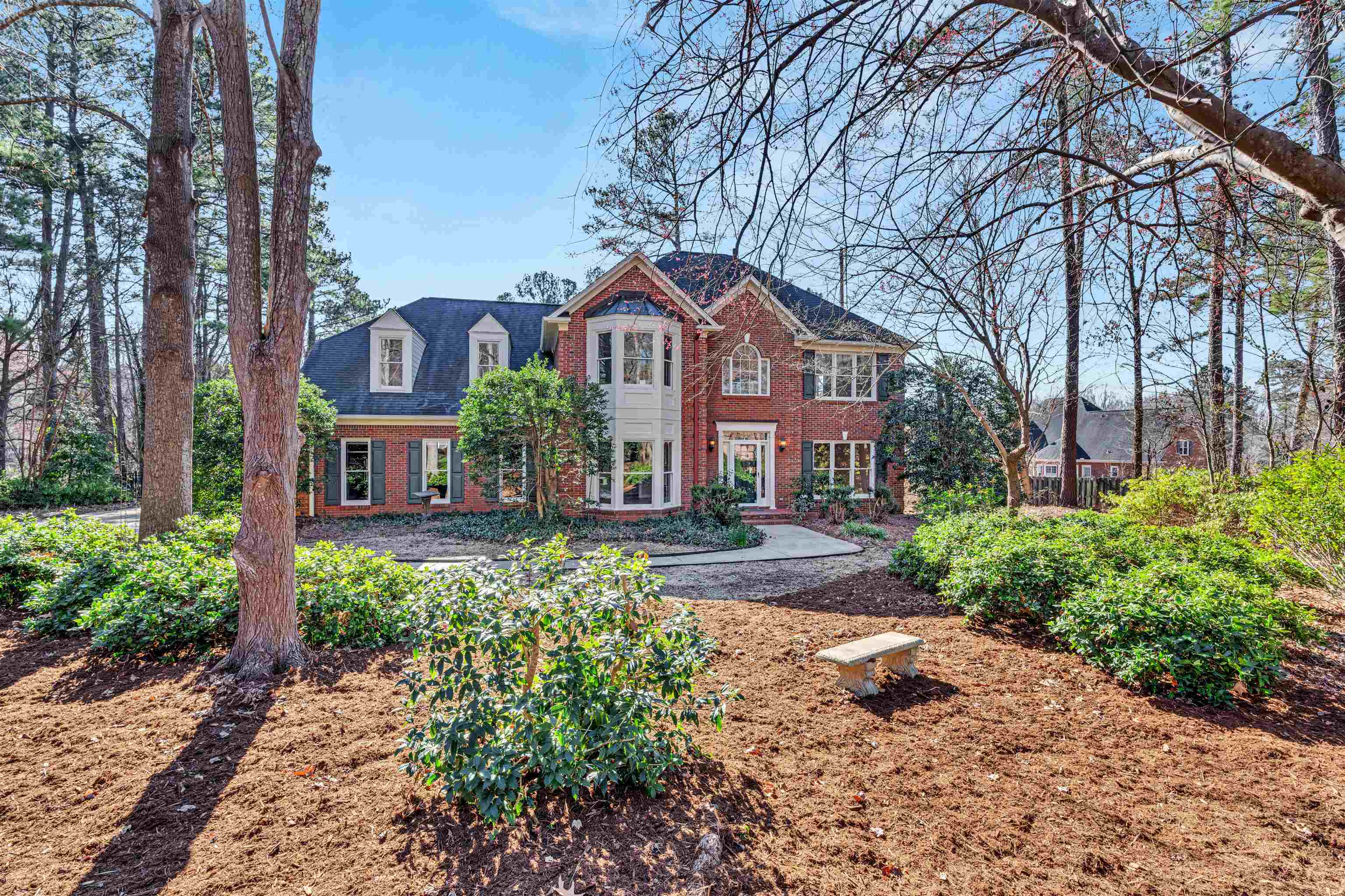 Property Photo: 410 E Woodbury Lane SC 29301