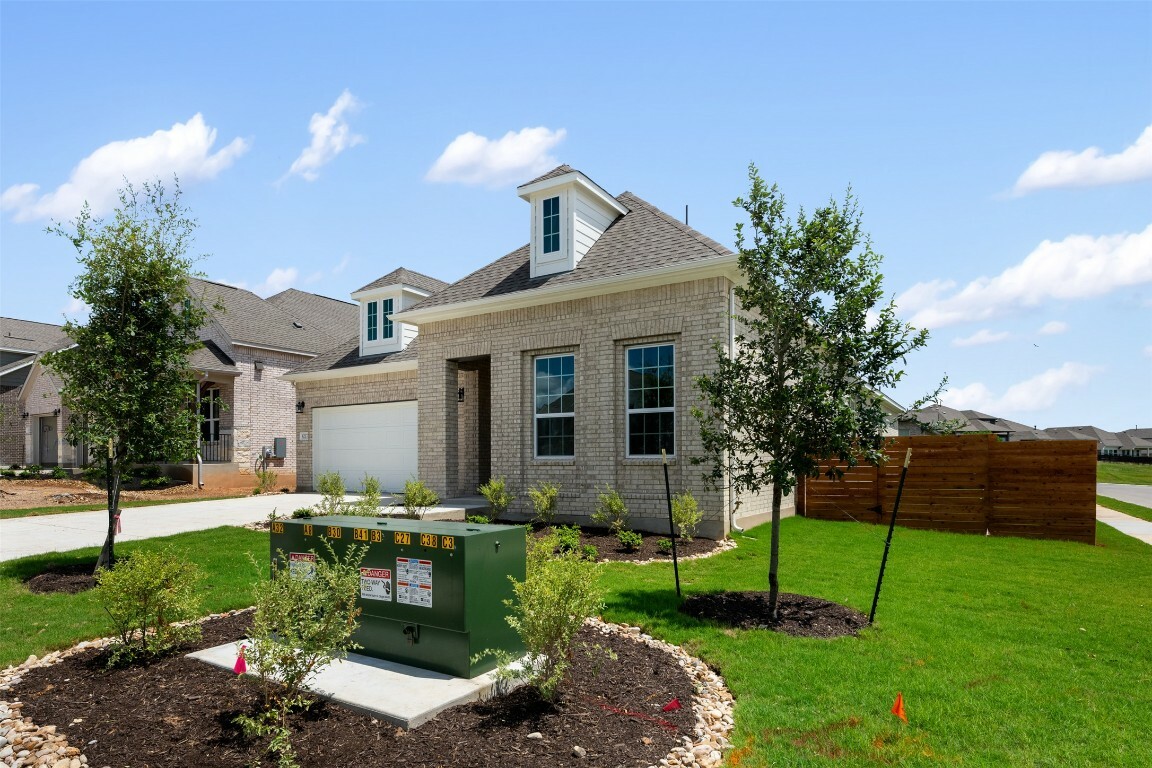 Property Photo: 8217 Grenadier Drive TX 78738