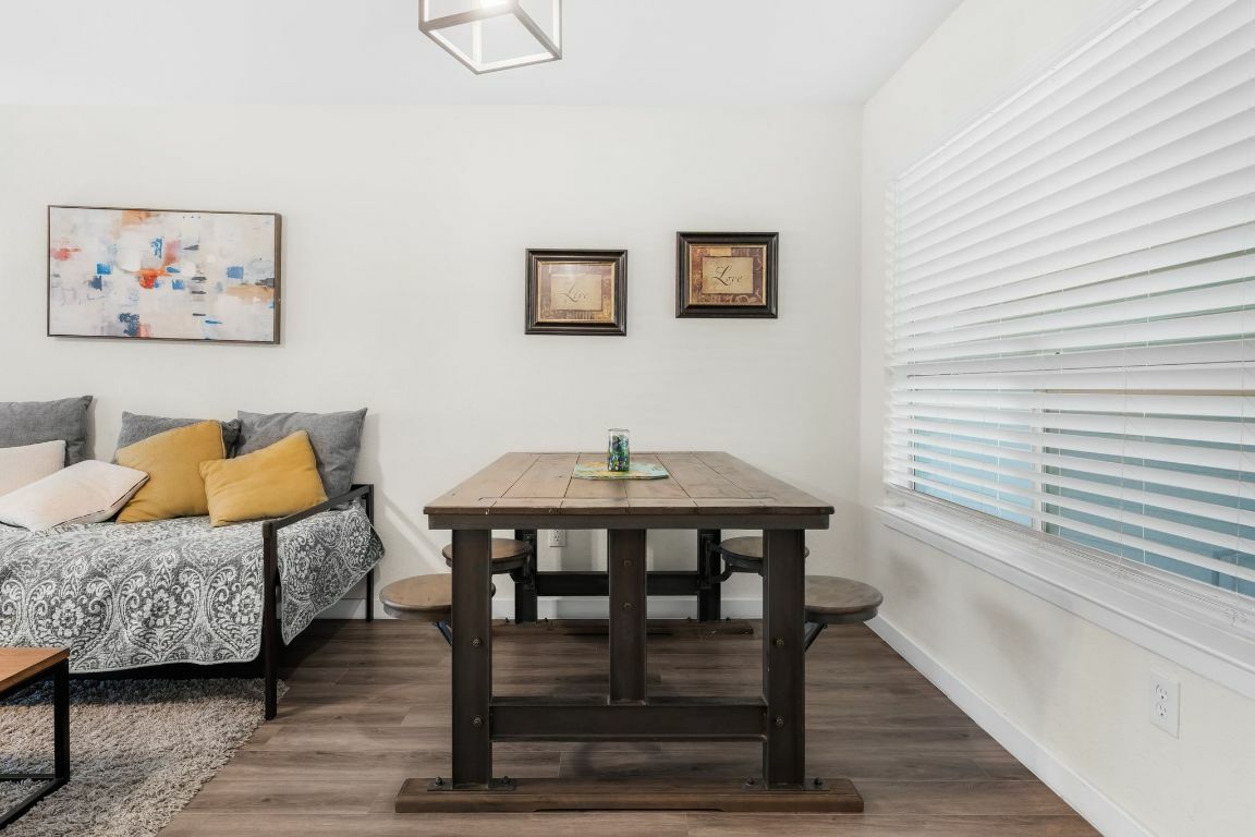 Property Photo: 1514 Parker Lane 107 TX 78741