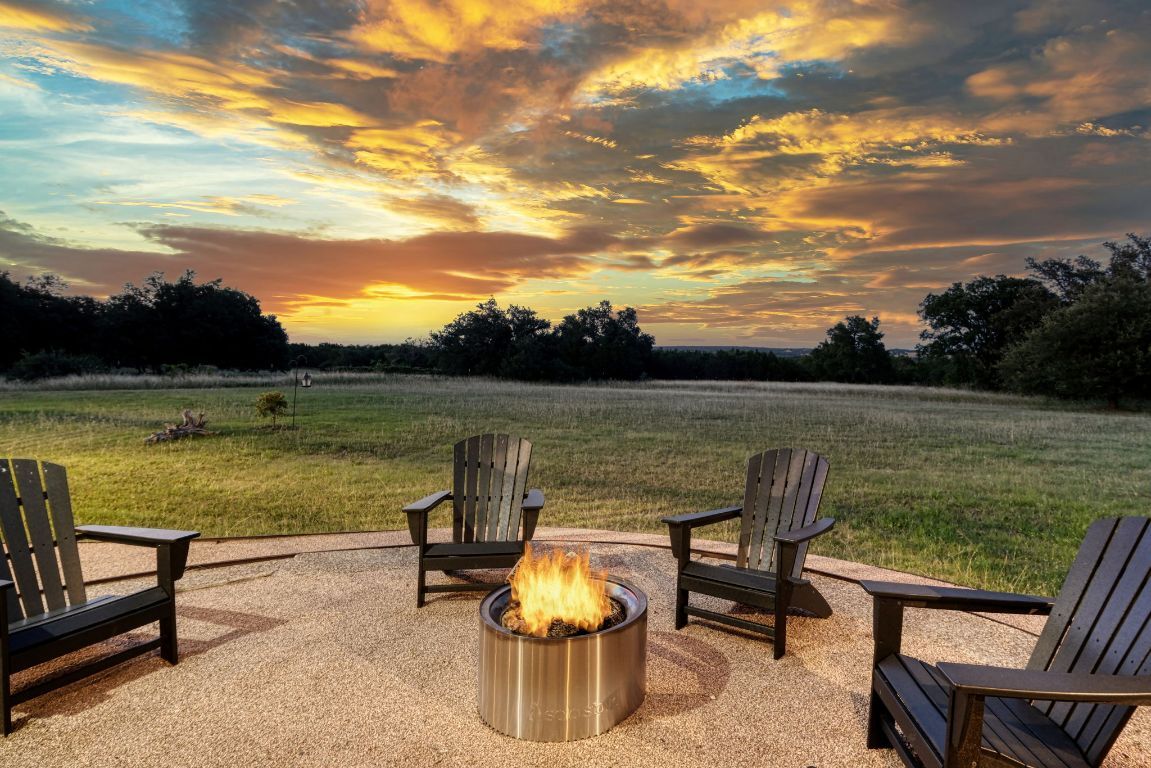 Property Photo: 1401 Jennings Branch Road TX 78633