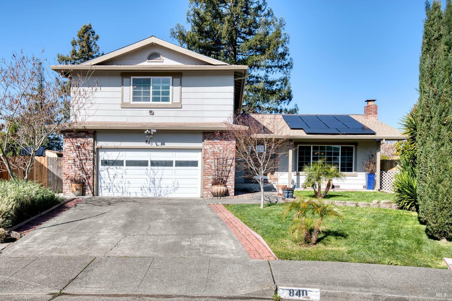 Property Photo: 840 Sprucewood Court CA 94954