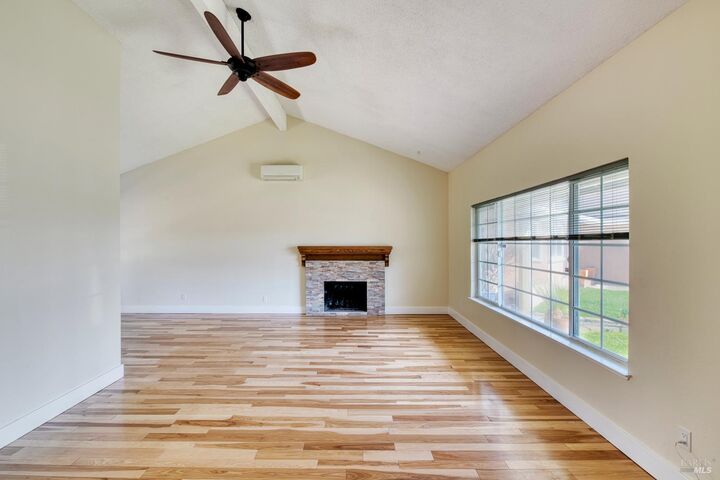 Property Photo:  840 Sprucewood Court  CA 94954
