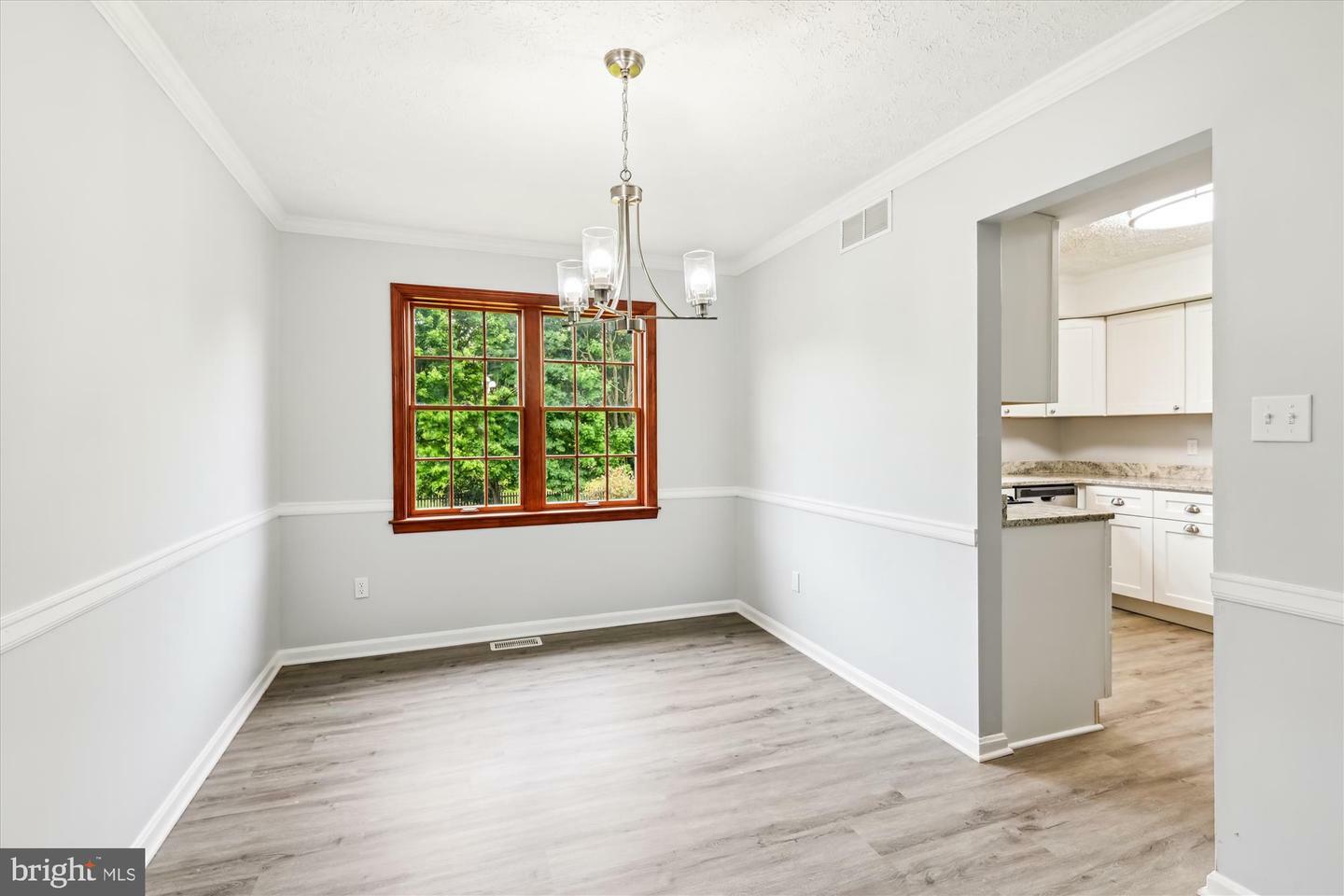 Property Photo: 305 Silky Oak Court MD 21090