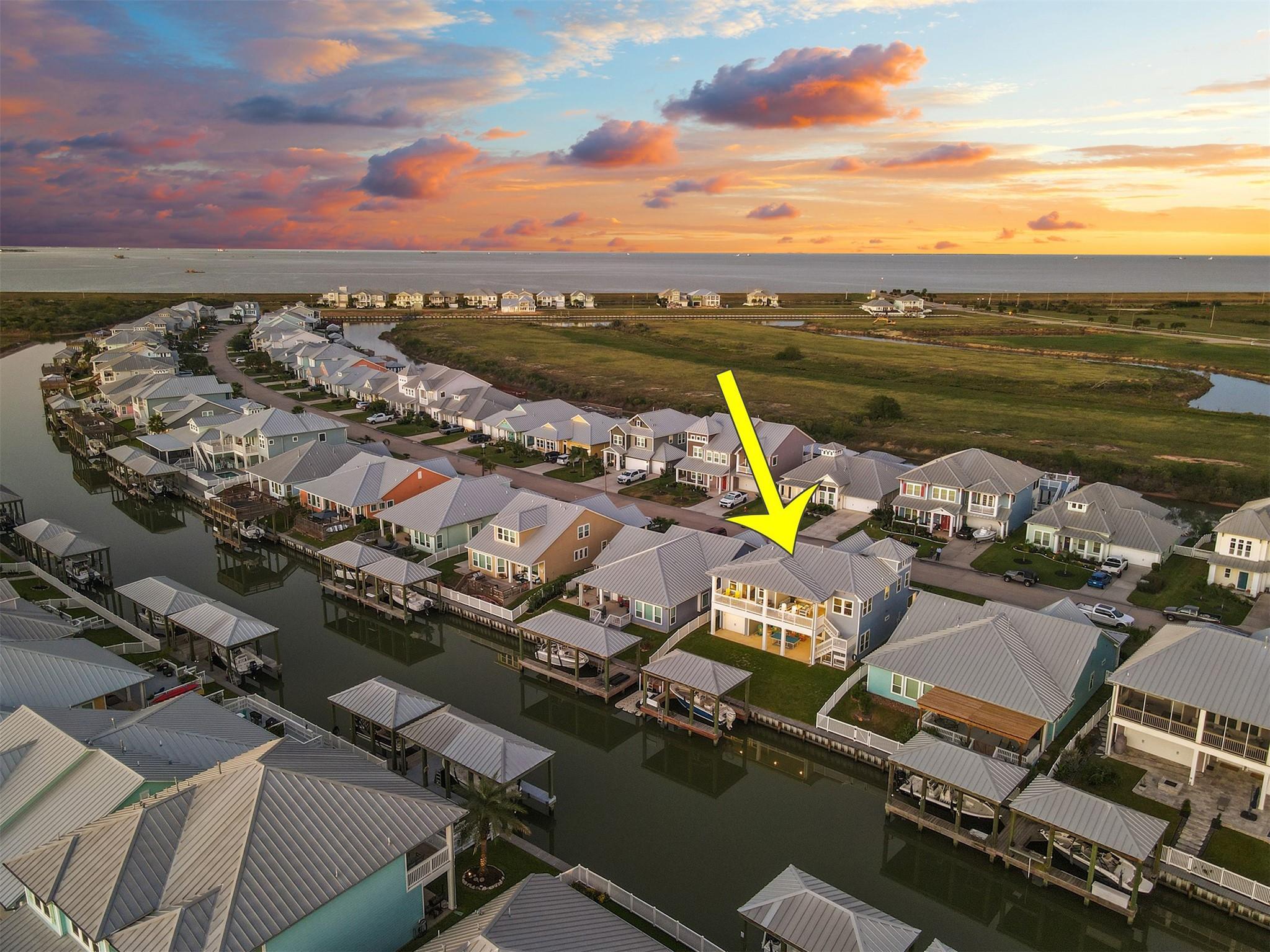 Property Photo: 5230 Brigantine Cay Court TX 77590