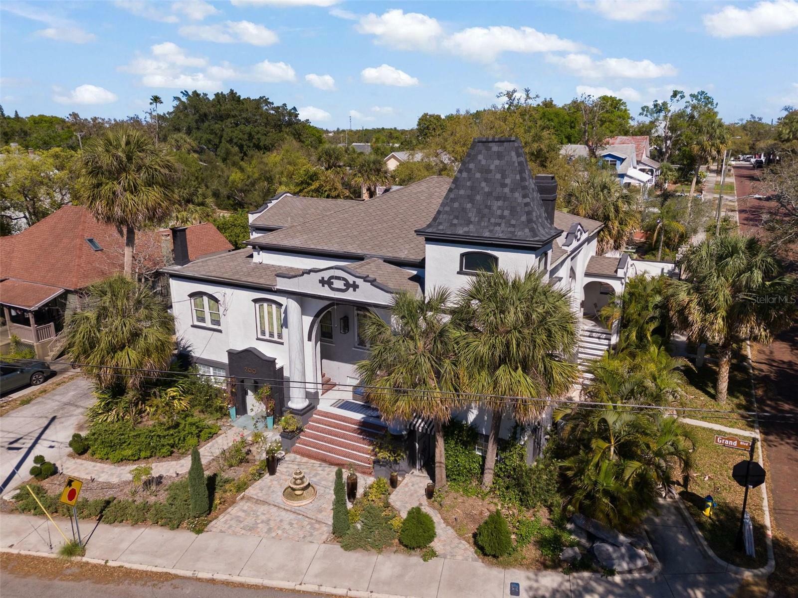 Property Photo: 200 Grand Boulevard FL 34689