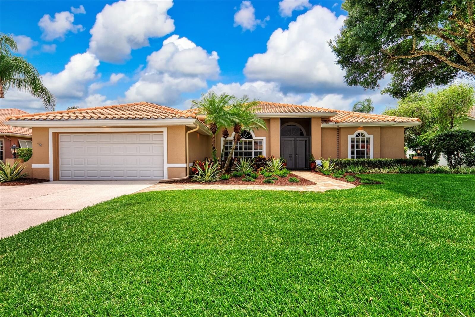 Property Photo: 8449 Lone Eagle Way FL 34241