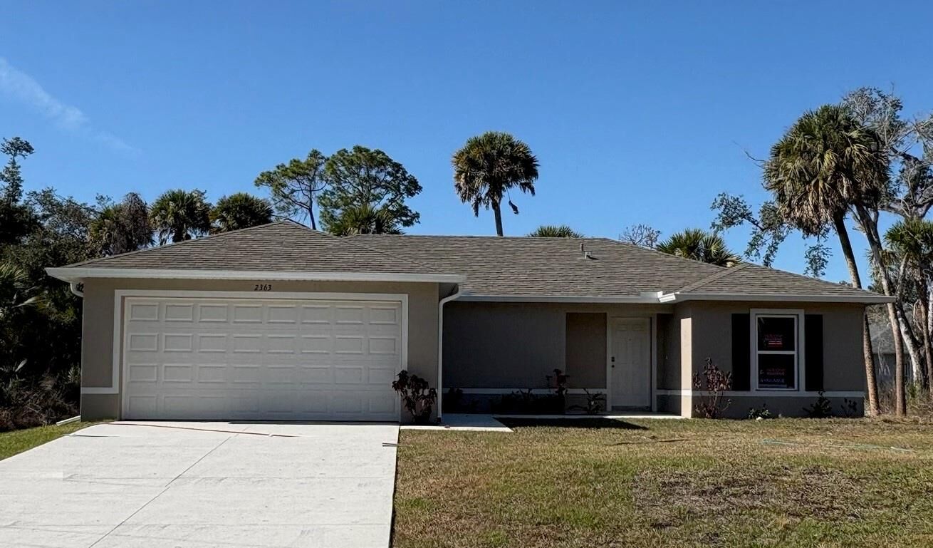 Property Photo: 2363 Blueberry Road FL 34288