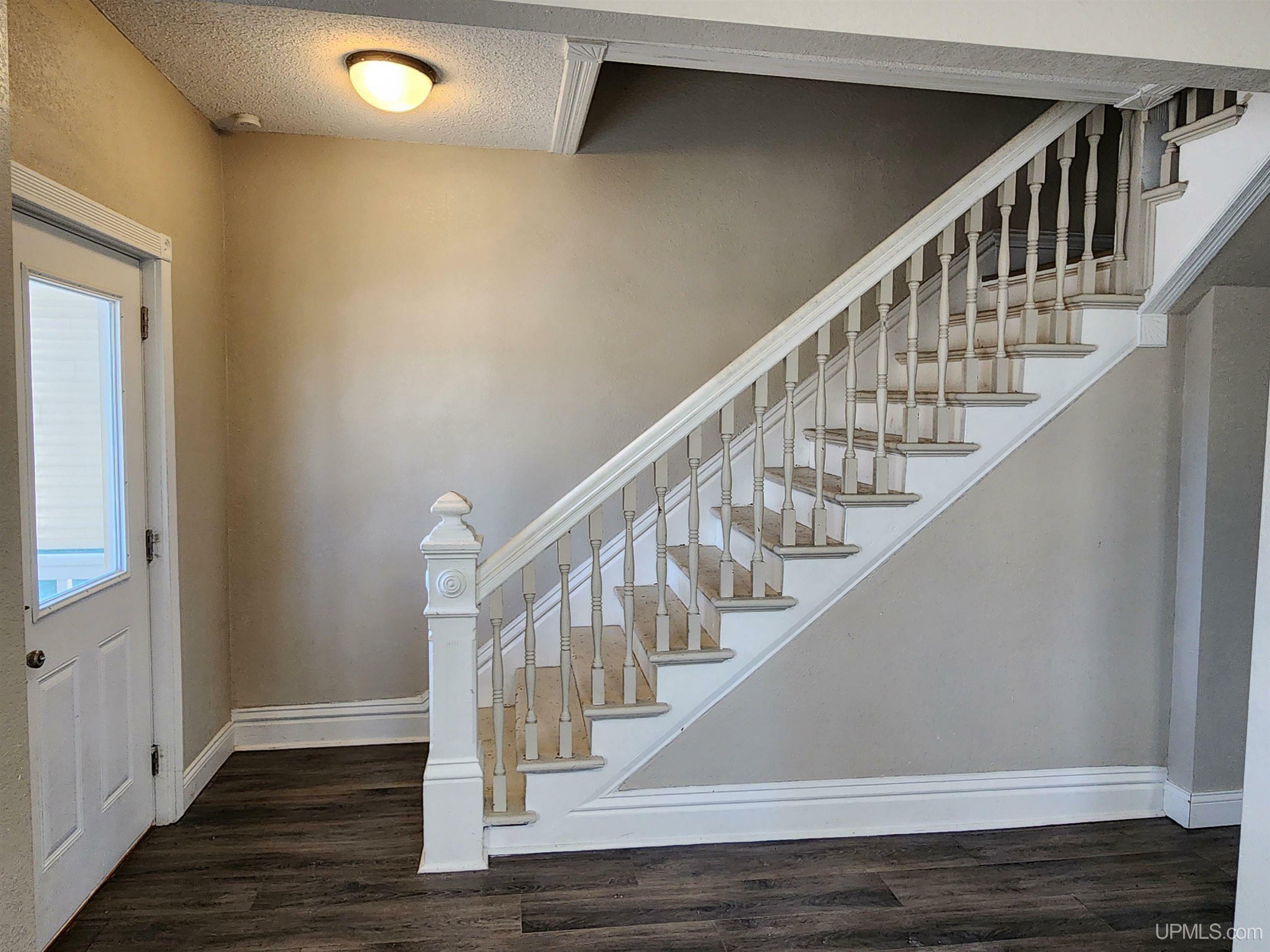 Property Photo: 943 S Lincoln Drive MI 49930