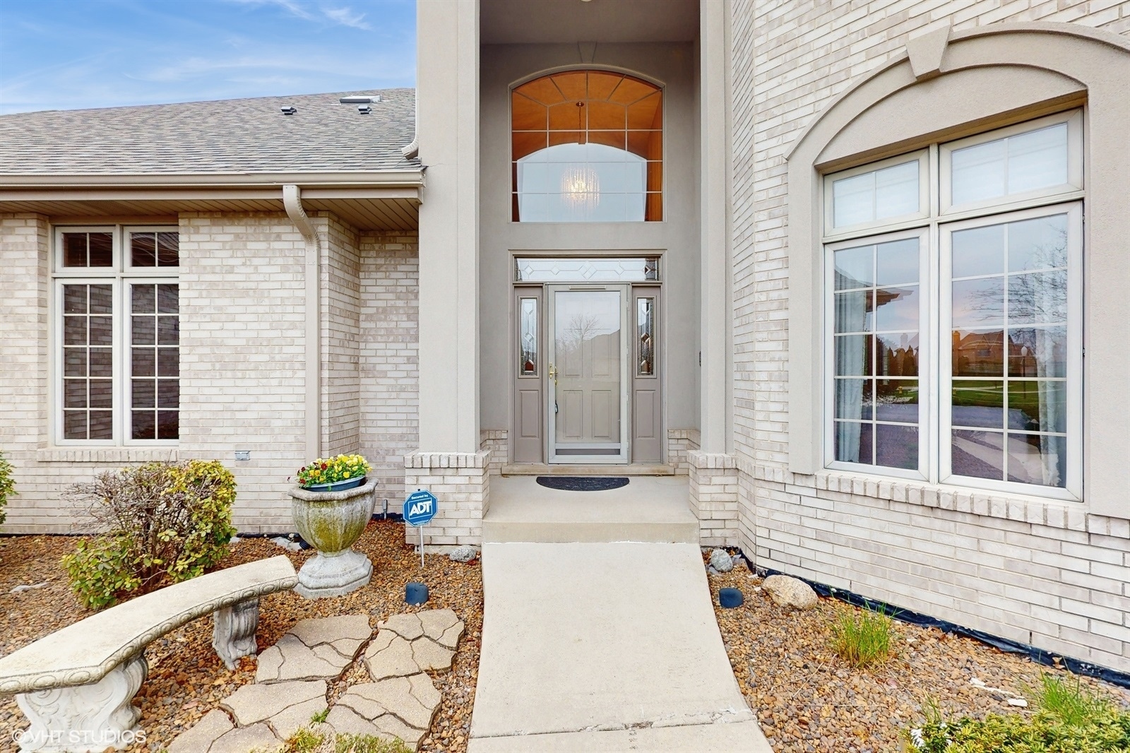 Property Photo:  17028 S Burr Oak Drive  IL 60491 