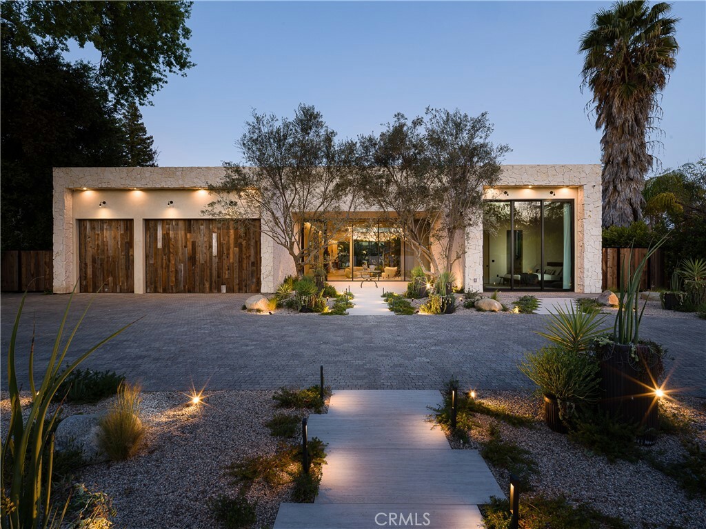 5824 Manton Avenue  Woodland Hills CA 91367 photo
