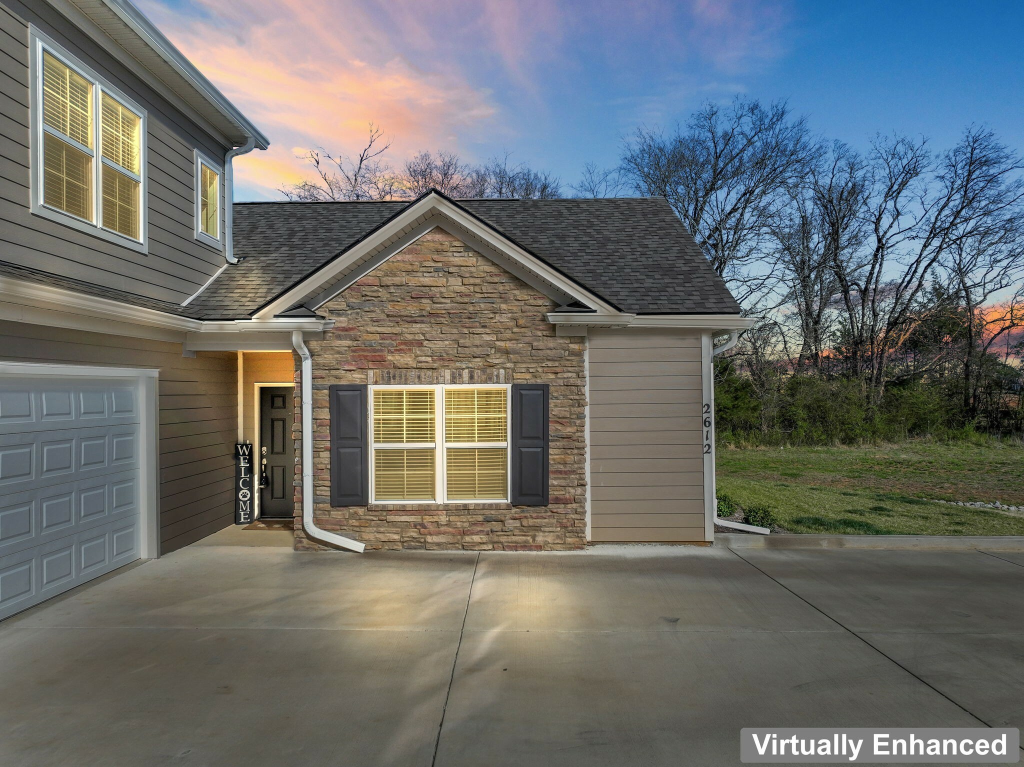 Property Photo: 2612 Stonecenter Ln TN 37128