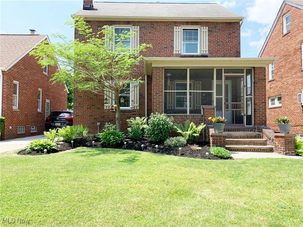 Property Photo:  254 E 211th Street  OH 44123 