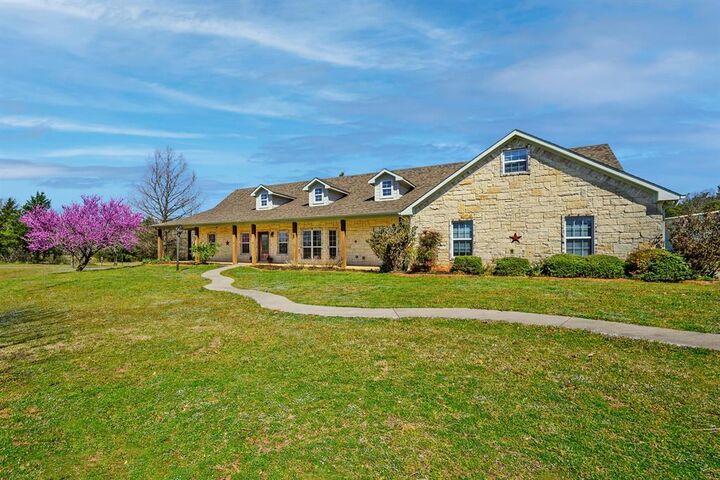 4489 E Farm To Market 120  Denison TX 75021 photo