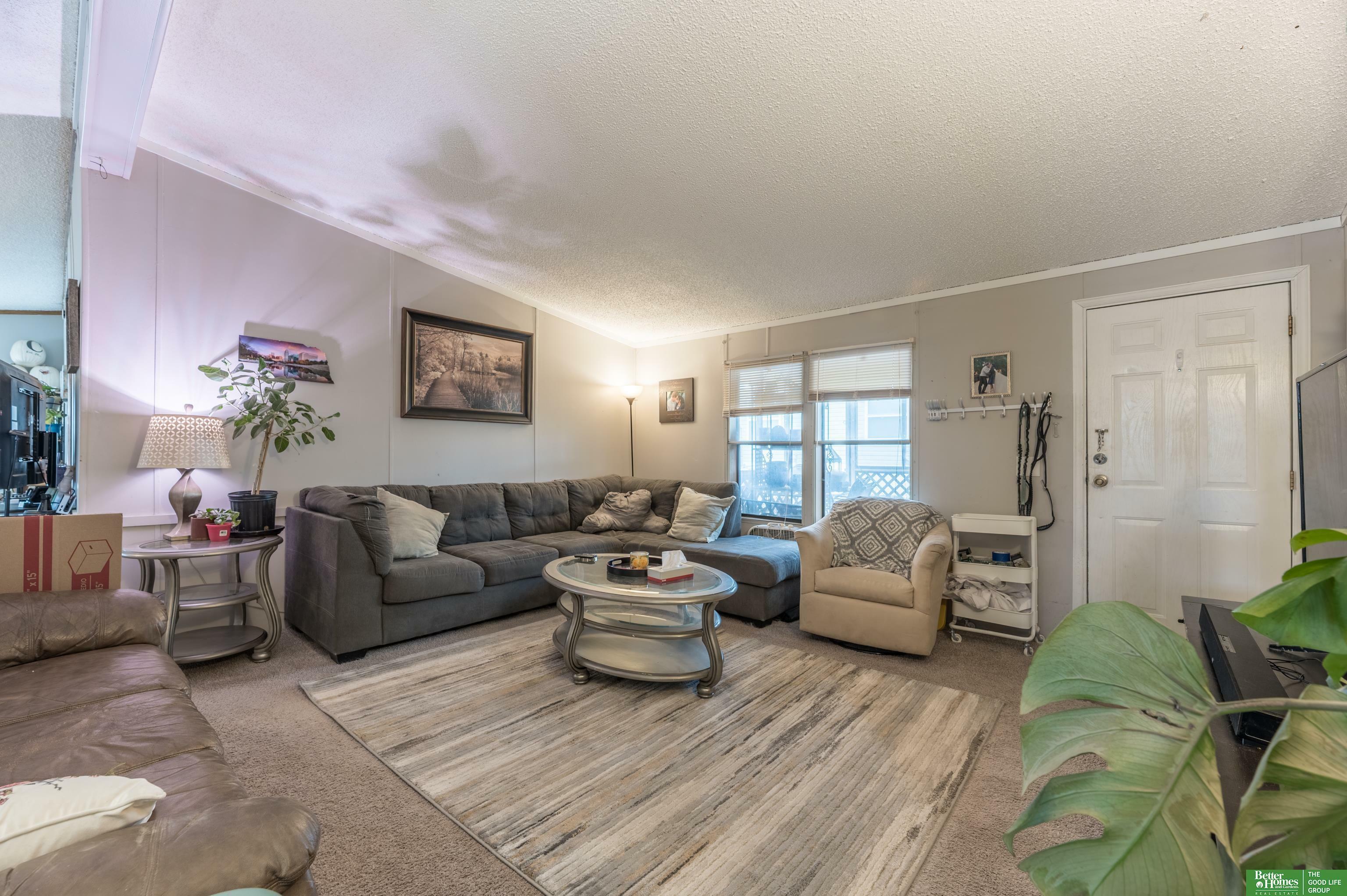 15107 Atlas Plaza 15  Omaha NE 68137 photo