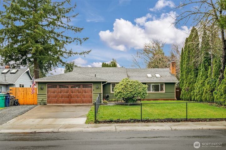 205 E Alpine Street  Granite Falls WA 98252 photo