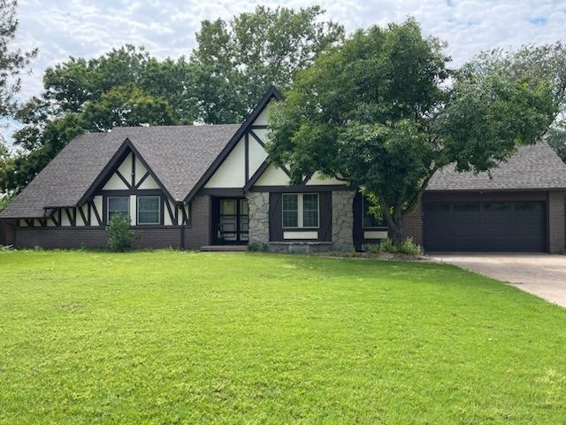 2419 W Benjamin Dr  Wichita KS 67204 photo