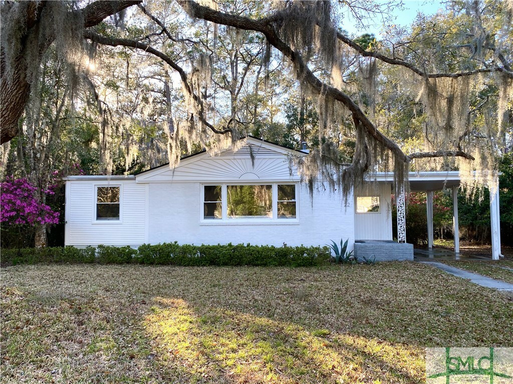 Property Photo:  22 Colonel Estill Avenue  GA 31406 