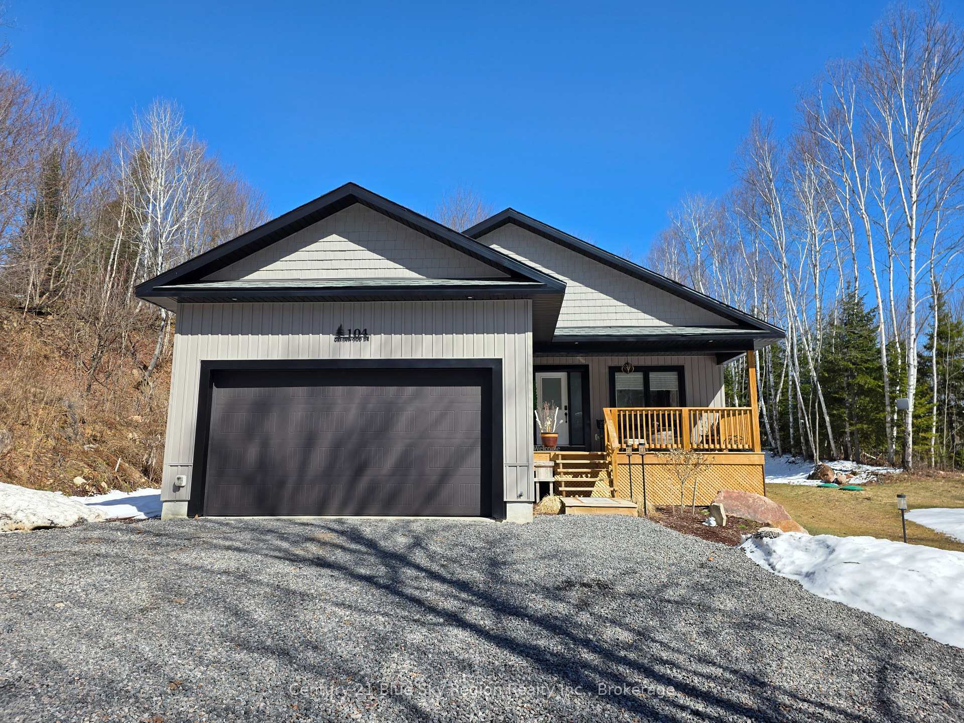 Property Photo: 104 Greenwood Drive ON P0H 1E0