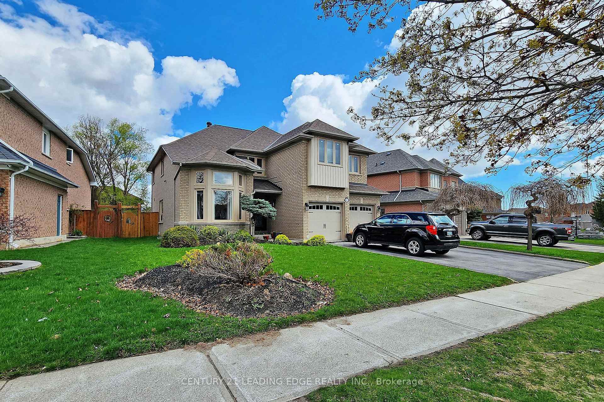 Photo de la propriété: 41 Boxwood Crescent Bsmt ON L3S 3P6