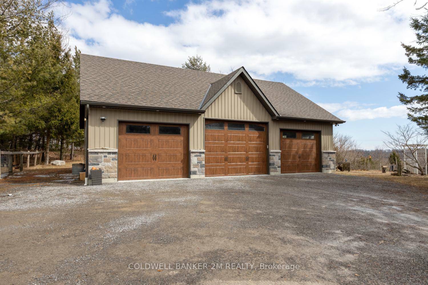 Property Photo: 228 Dingman Road ON K0K 1M0