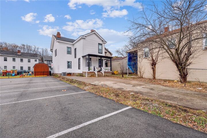 Property Photo:  406 S 2nd Ave  PA 15037 